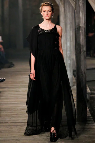 Look 63